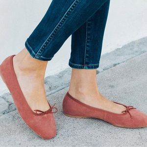 Soludos Darby Flat in Brick size 6.5 *never worn store display pair*